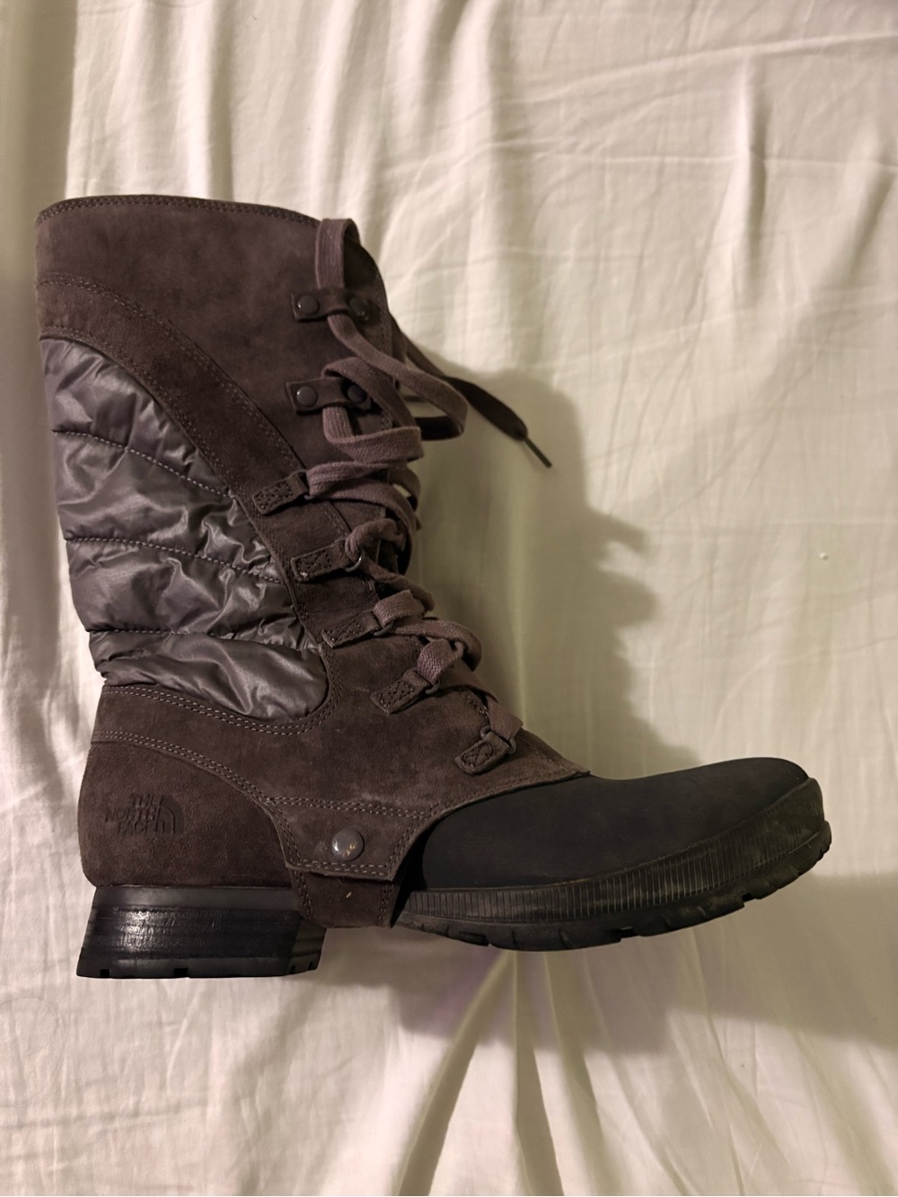 The North Face Women's Dark Brown -purple Lace-Up Insulated Winter Boot size 9